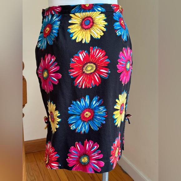 City Silk Midi Black W Red Pink Blue Yellow Sun Flowers SZ 6 Damage Last… - Picture 5 of 13